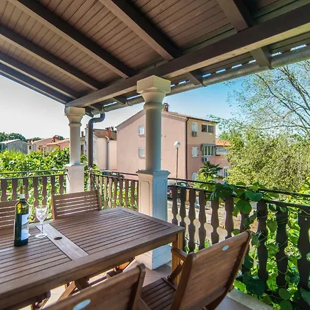 Apartamento Marina Poreč
